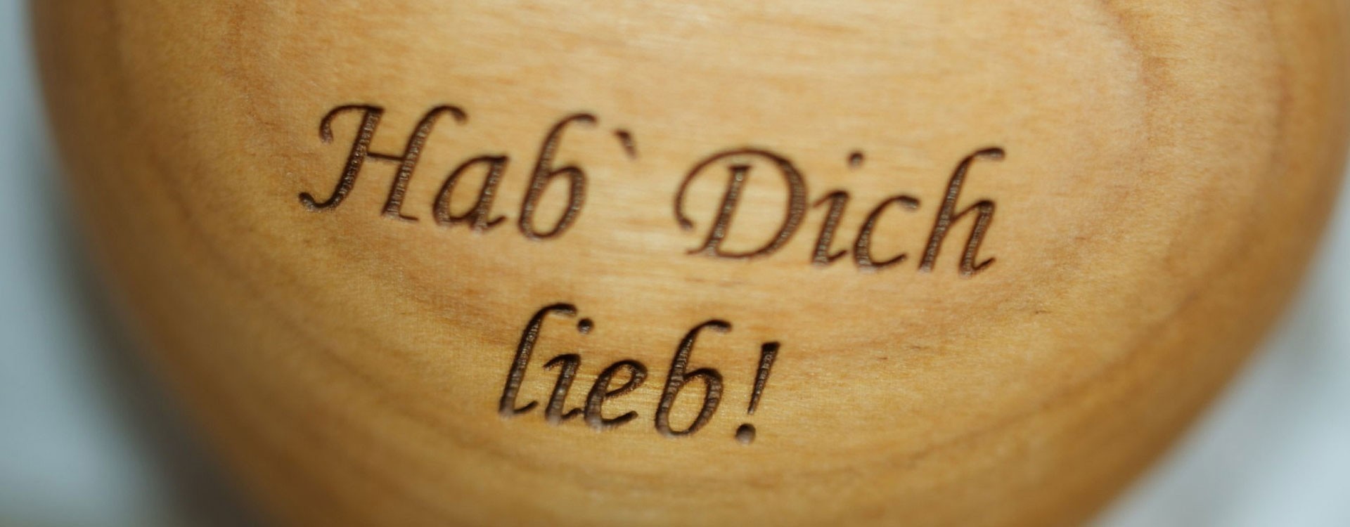 Lasergravur: Holz, Sperrholz, Holzkisten